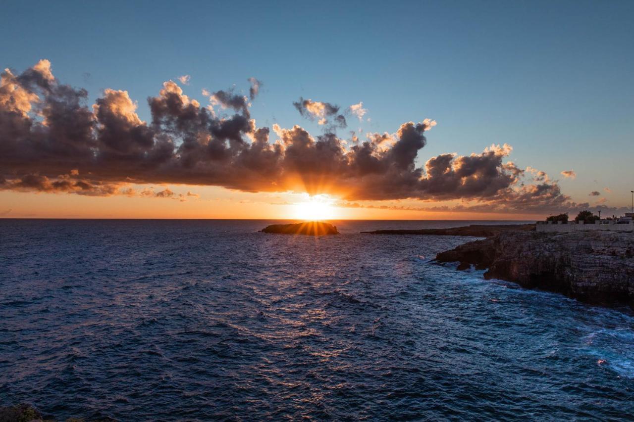 Palazzo Novecento Bed & Breakfast Polignano a Mare Bagian luar foto