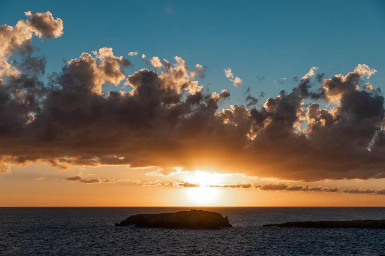 Palazzo Novecento Bed & Breakfast Polignano a Mare Bagian luar foto