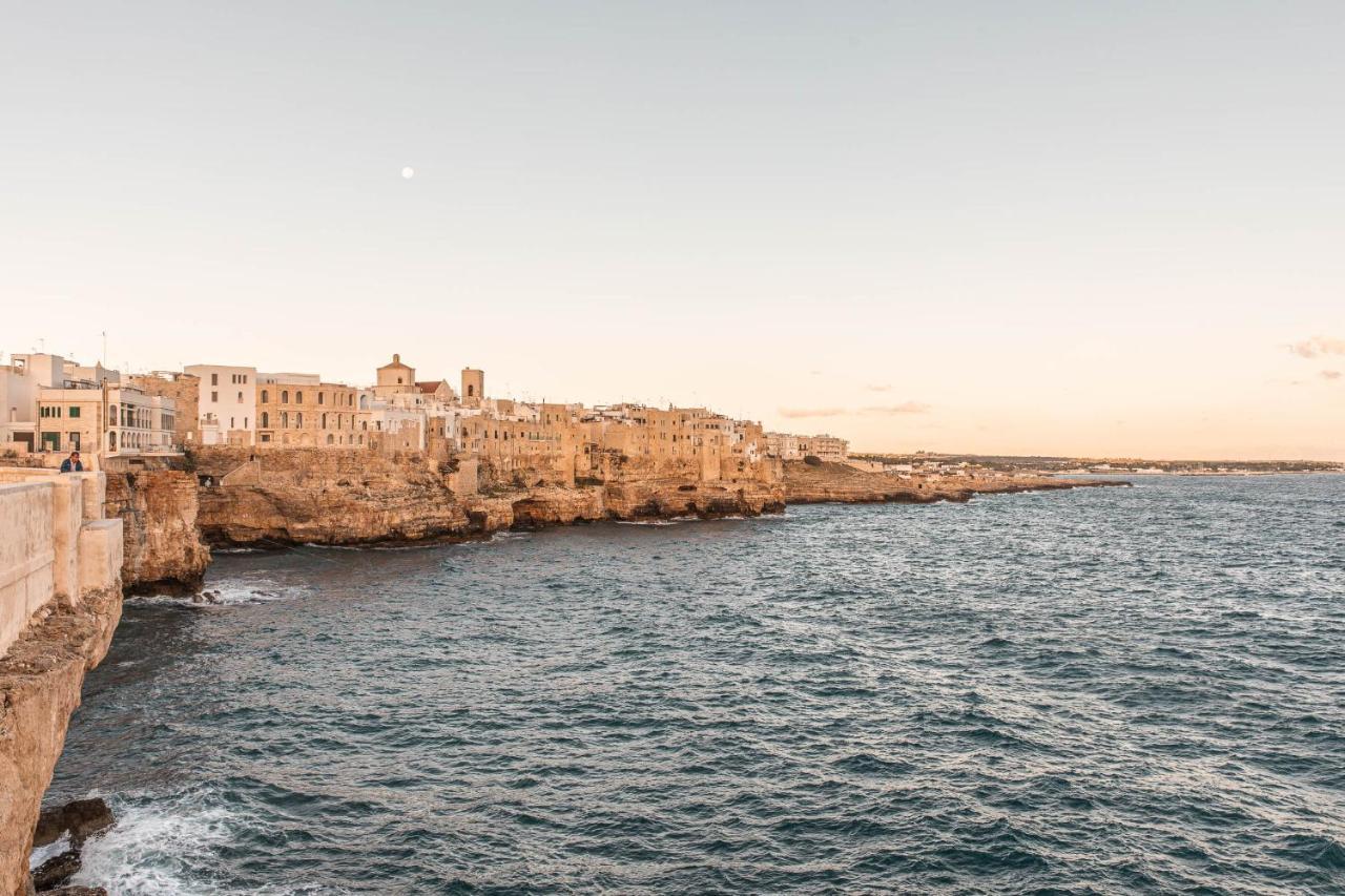 Palazzo Novecento Bed & Breakfast Polignano a Mare Bagian luar foto