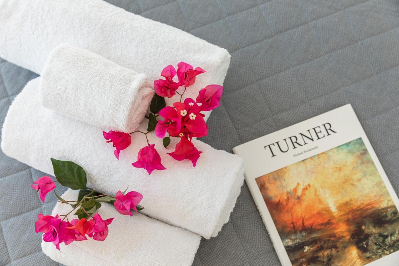 Palazzo Novecento Bed & Breakfast Polignano a Mare Bagian luar foto